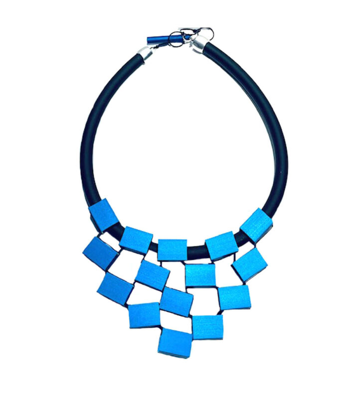 Christina Brampti, collier Calypso, bleu, bijoux de créateurs, bijoux originaux, bijoux fantaisie
