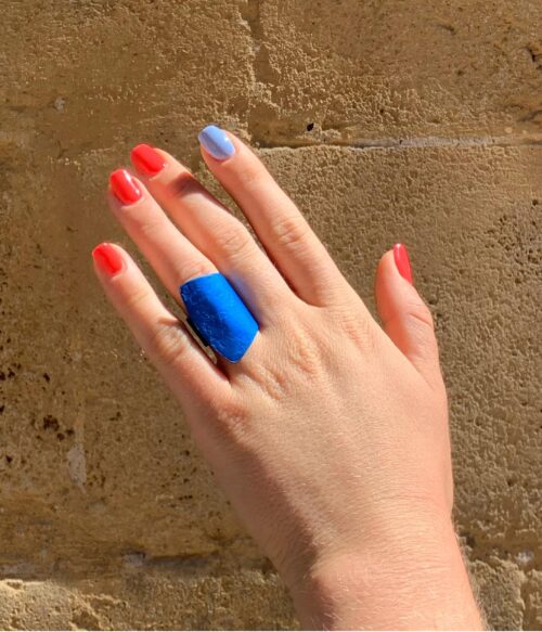 Oana Millet, bague Orphée bleue, bijoux de créateurs, fantaisie, originaux