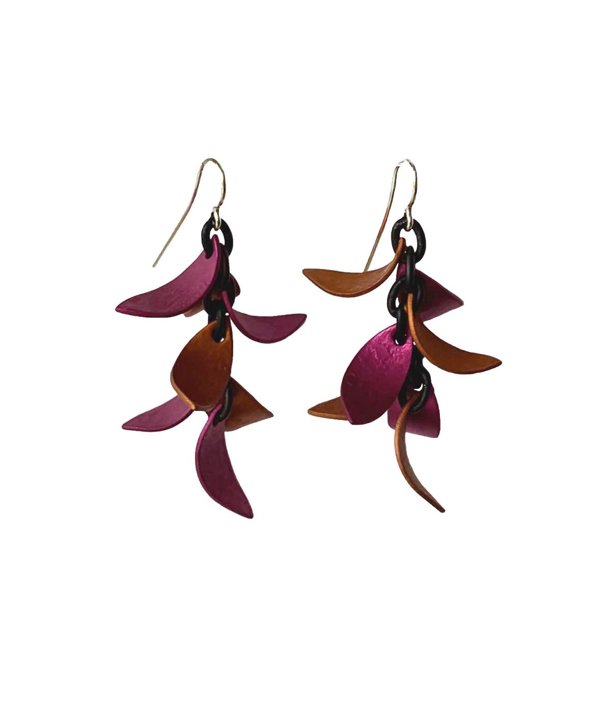 Aventurine, bijoux de créateurs, bijoux originaux, bijoux colorés, boucles d'oreilles Ofélia, fuchsia-orangé de Oana Millet