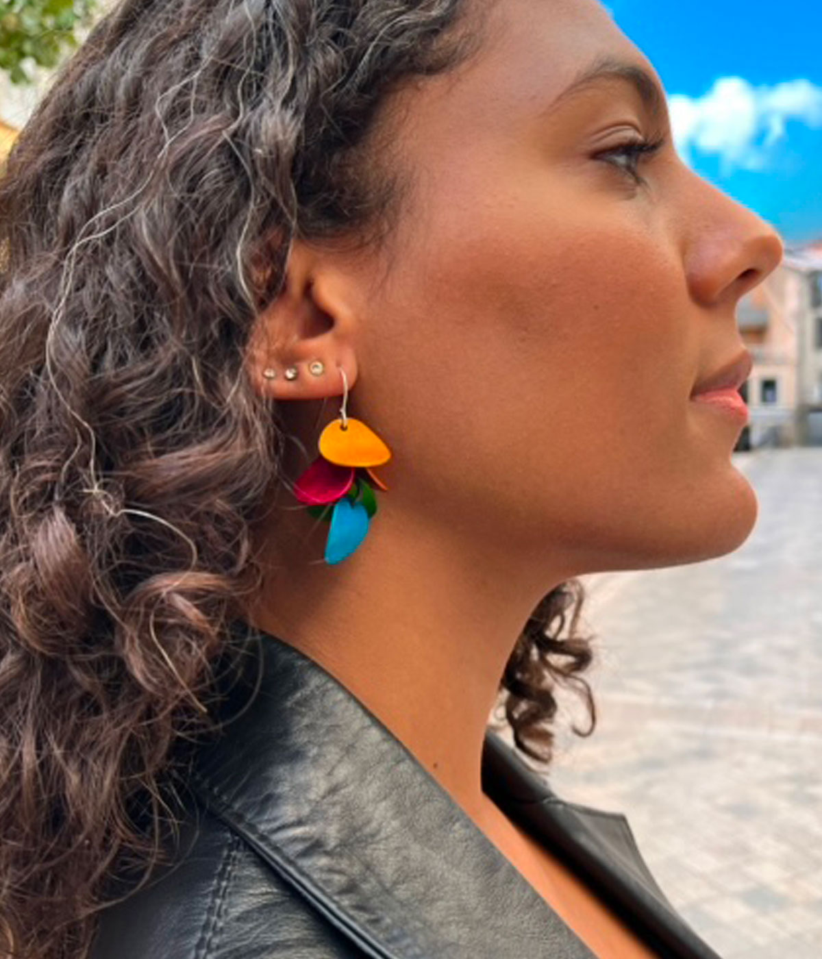 Oana Millet, boucles d'oreilles Ondine, multicolores