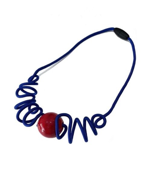 Aventurine, bijoux de créateur, bijoux originaux, bijoux colorés, collier Suzane bleu et rouge de Samuel Coraux