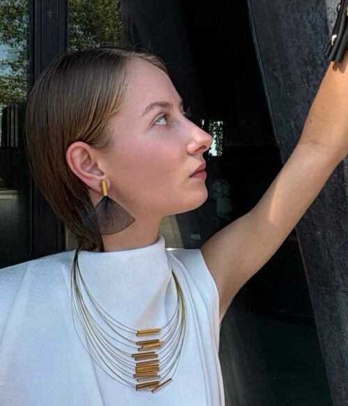 Aventurine, bijoux de créateurs, bijoux originaux, bijoux colorés, collier Fina, doré de Foteini Liami
