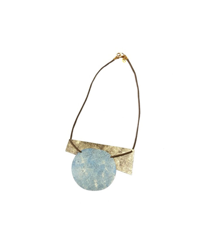 Aventurine, bijoux de créateurs, bijoux originaux, bijoux colorés, collier Elements, bleu ciel de Foteini Liami