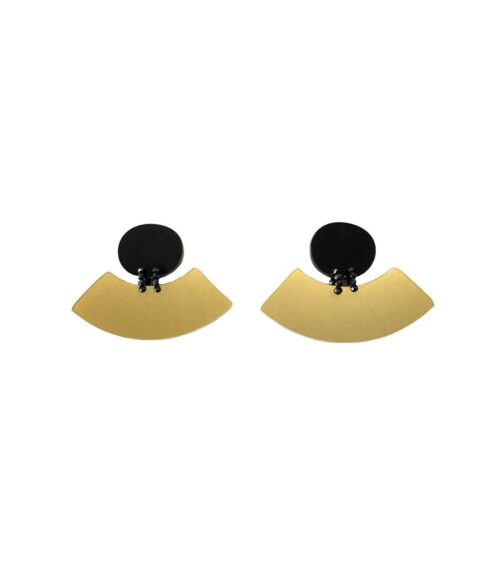 Aventurine, bijoux de créateur, bijoux originaux, bijoux colorés, boucles d'oreilles Cyra, noir et doré de Christina Brampti