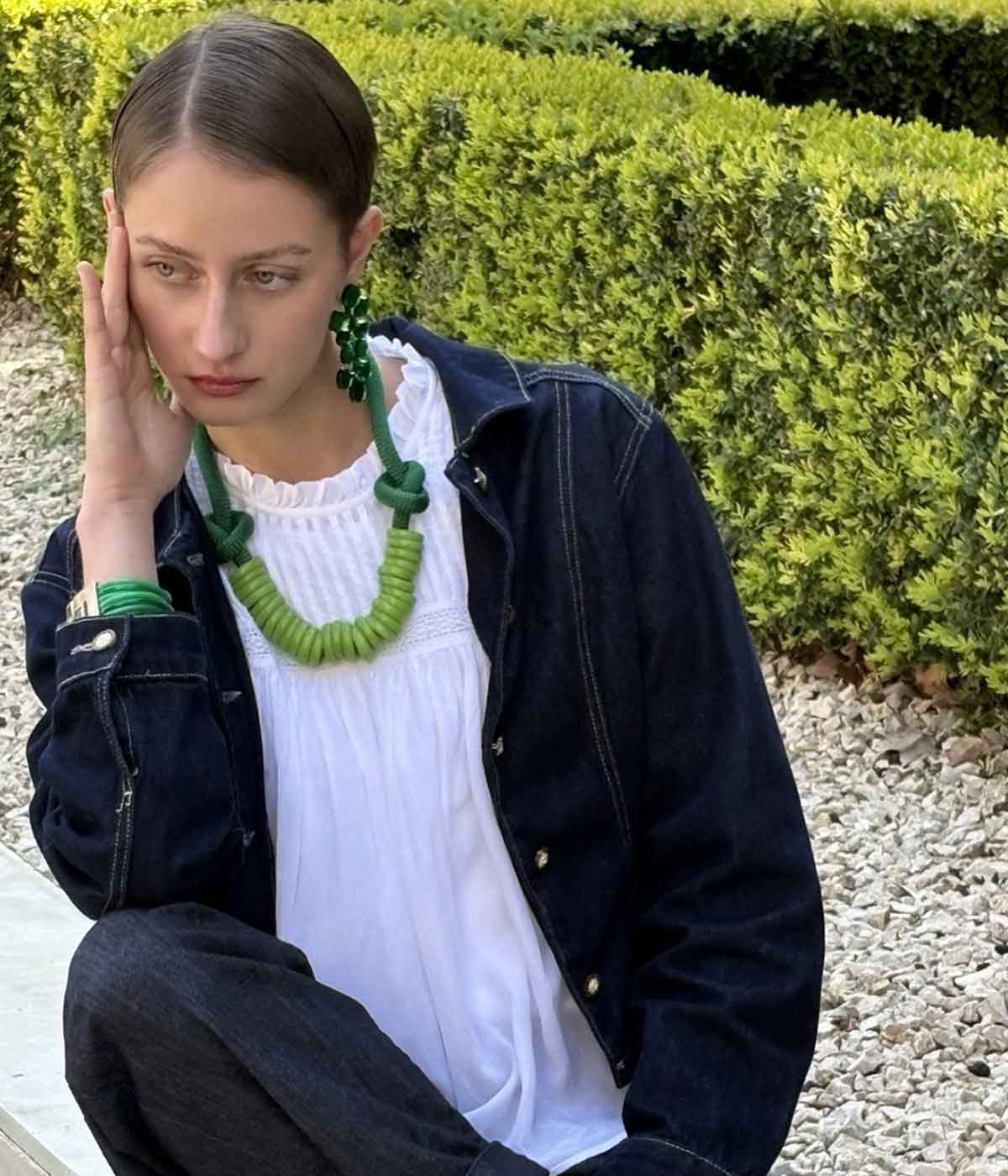 Aventurine, bijoux de créateur, bijoux originaux, bijoux colorés, collier Skyline vert clair et vert foncé de Samuel Coraux