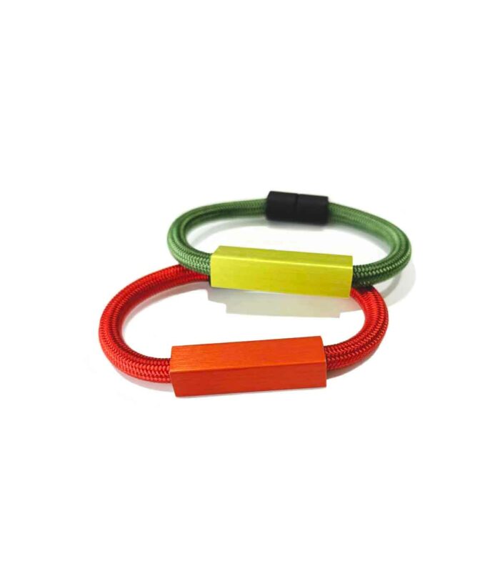Aventurine, bijoux de créateur, bijoux originaux, bijoux colorés, bracelet Graphik de Christina Brampti.