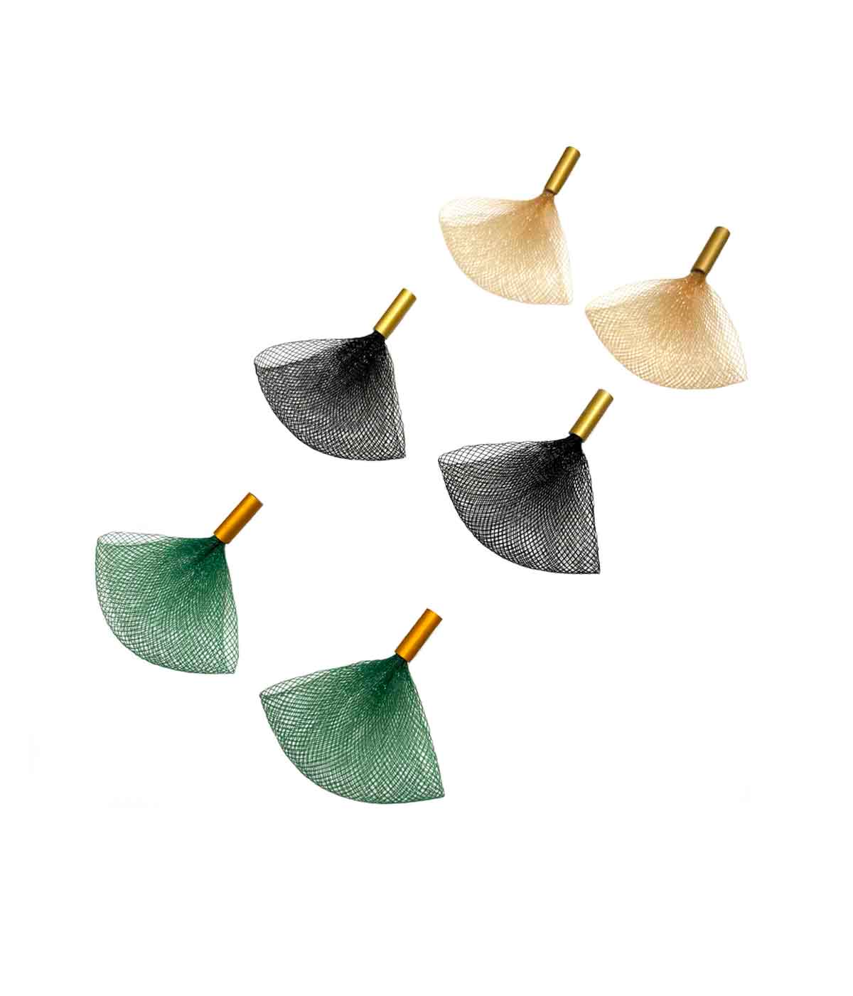 Aventurine, bijoux de créateur, bijoux originaux, bijoux colorés, boucles d'oreilles, Candice, vert foncé, noir, doré de Christina Brampti