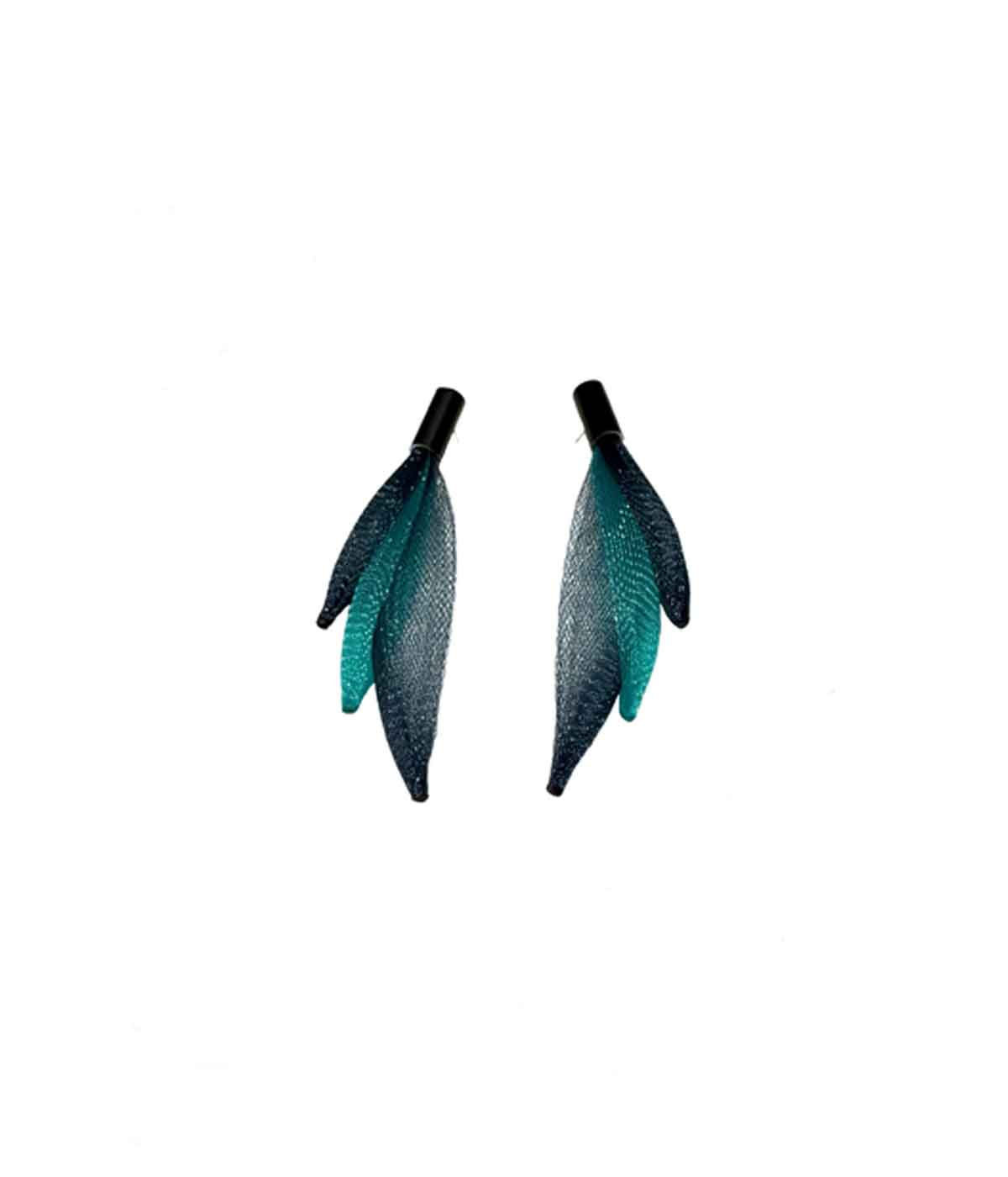 Aventurine, bijoux de créateur, bijoux originaux, bijoux colorés, boucles d'oreilles Celeste, vert canard et noir de Christina Brampti