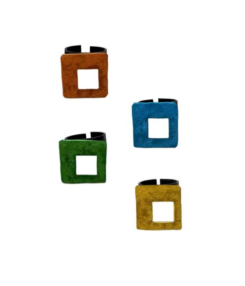 Aventurine, bijoux de créateur, bijoux originaux, bijoux colorés, bague Oriane, orange, jaune, bleu, vert de Oana Millet